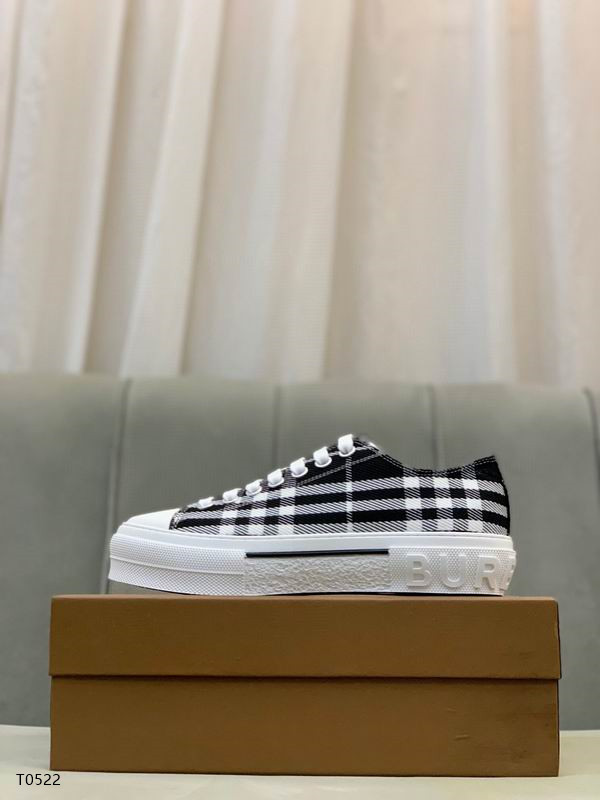 men Burberry shoes-123